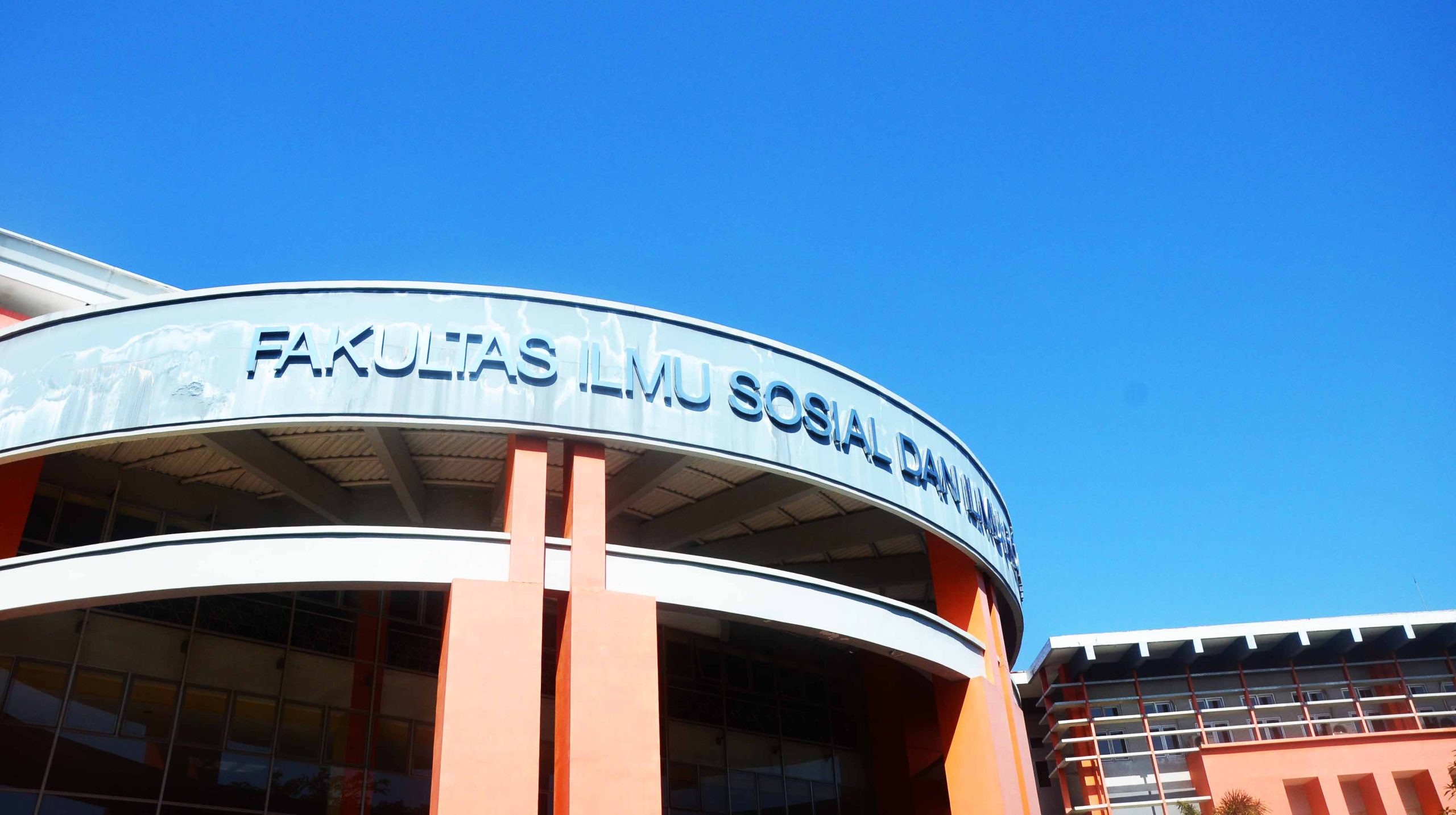 gedung-fisip2-scaled-1.jpg